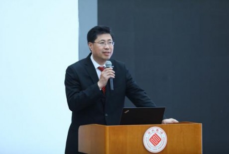 楊殿閣：自動駕駛共性技術(shù)研發(fā)不能“單打獨(dú)斗”