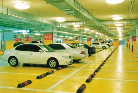 無(wú)人駕駛技術(shù)讓地產(chǎn)商要哭？車主：至少不用考慮車位問(wèn)題了
