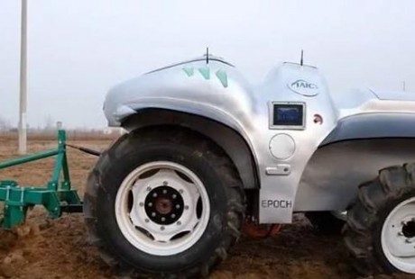 無人駕駛純電動拖拉機：“超級拖拉機1號”來了，樣子帥氣！