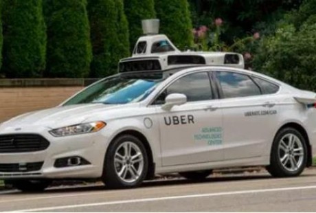 自動駕駛部門裁員，Uber恐失去想象空間