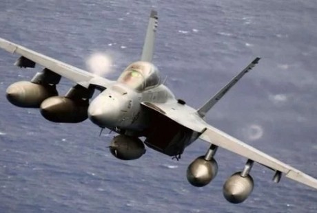 蘇57測試無人駕駛能力，秒變無人機，或將完全超越美軍F22