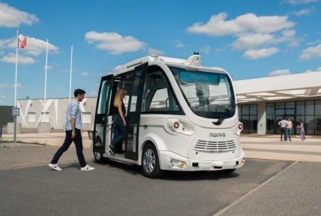 Navya推出L4全自動駕駛接駁車服務(wù) 不配備安全駕駛員