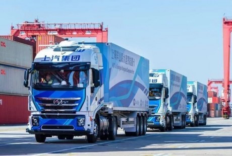 排放降低60%，還能無(wú)人駕駛，上汽連卡車(chē)都能玩轉(zhuǎn)智能
