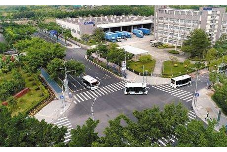 深圳坪山計(jì)劃推出三條無(wú)人駕駛示范線，鼓勵(lì)企業(yè)落地?zé)o人駕駛應(yīng)用