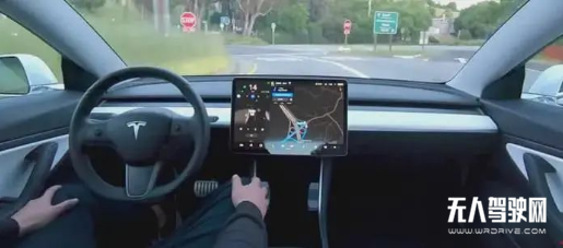 實測特斯拉Model 3，“全自動駕駛”功能名不符實